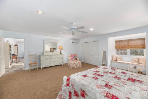 59 Old Pasture Way Hendersonville NC 28739