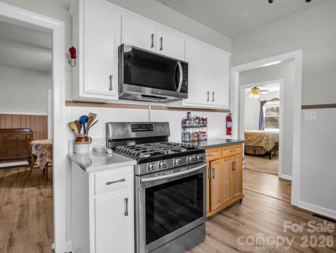 47 Granny Apple Road Hendersonville NC 28792