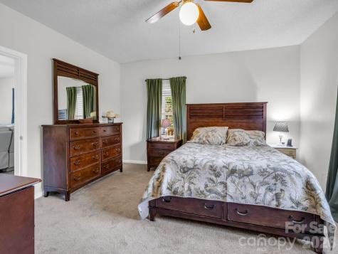 47 Granny Apple Road Hendersonville NC 28792