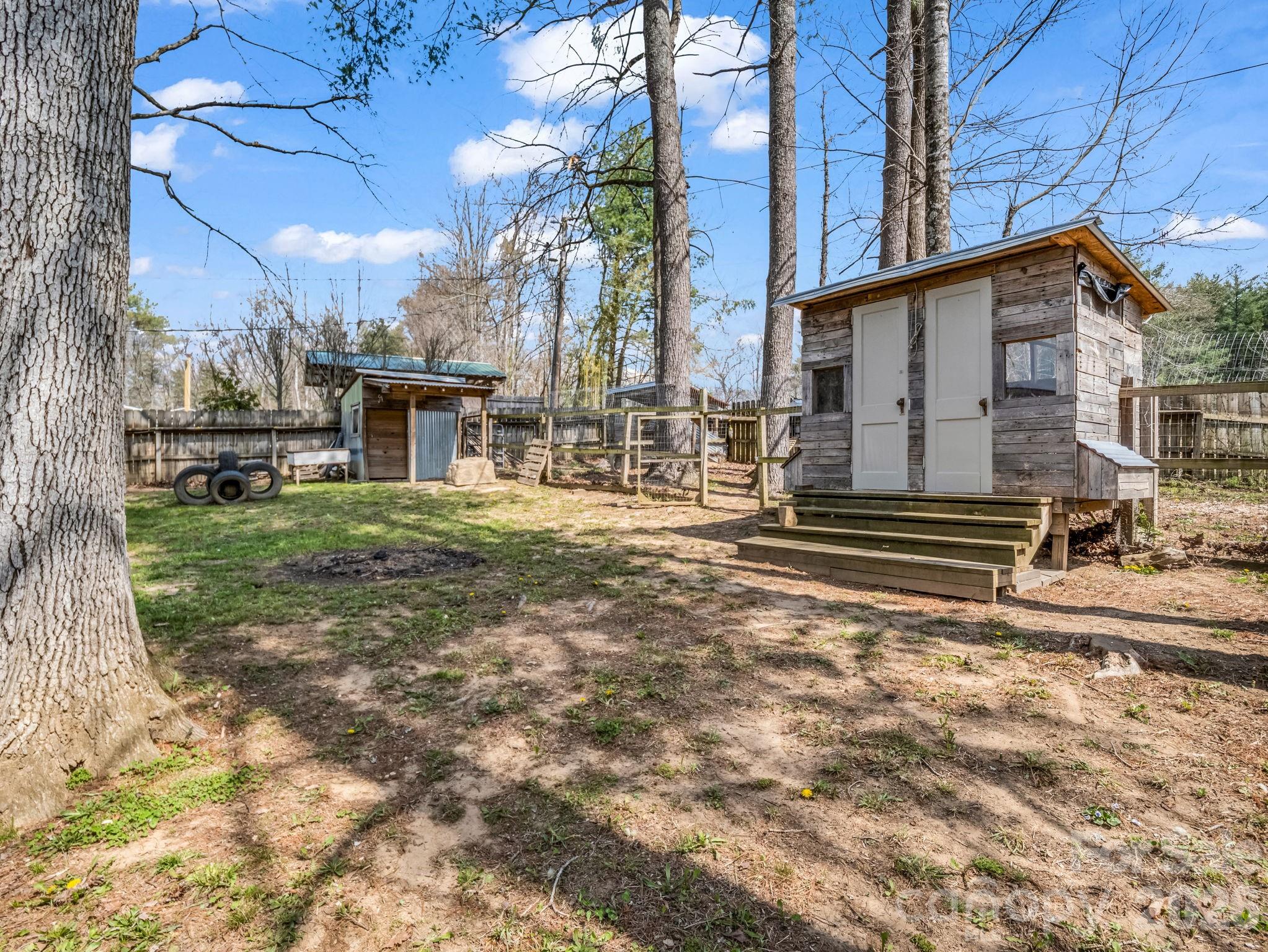 47 Granny Apple Road Hendersonville NC 28792