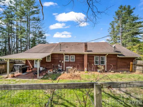 47 Granny Apple Road Hendersonville NC 28792