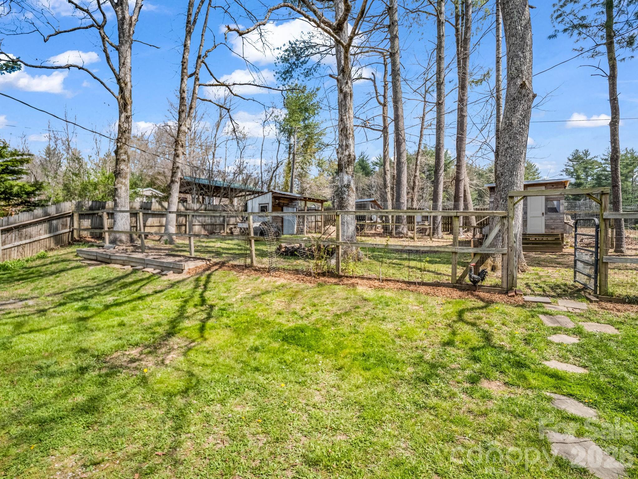 47 Granny Apple Road Hendersonville NC 28792
