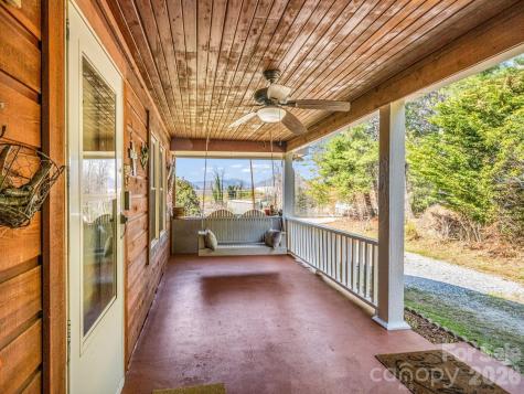 47 Granny Apple Road Hendersonville NC 28792