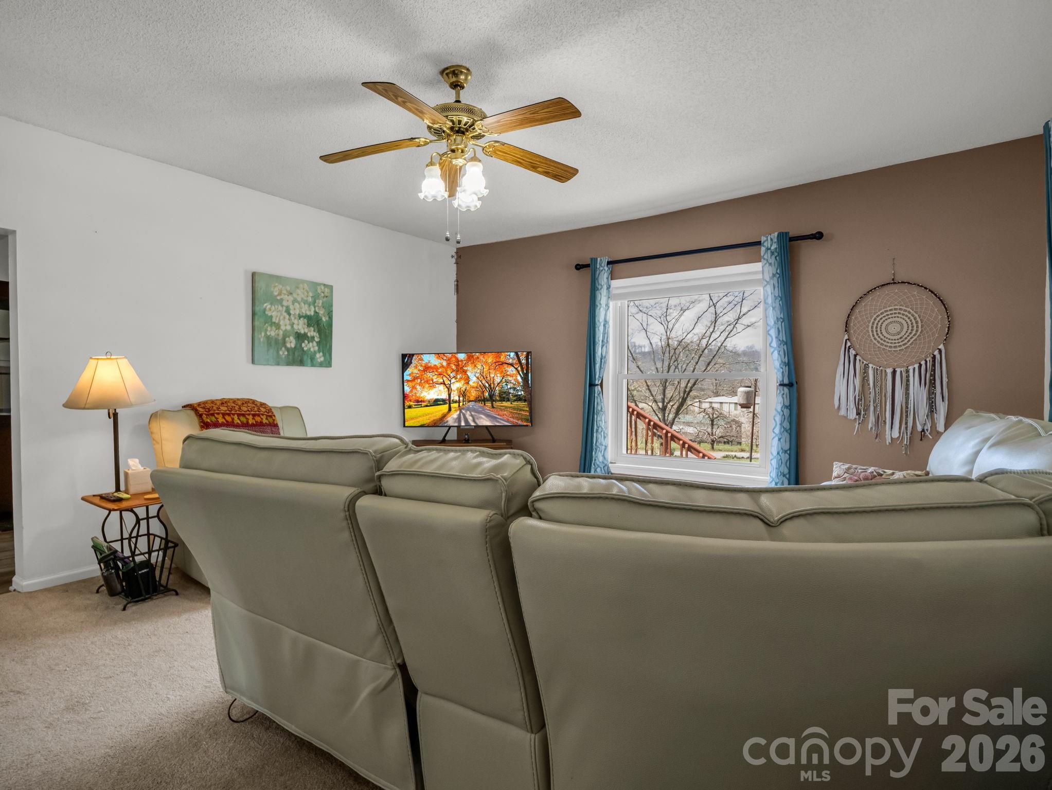 47 Granny Apple Road Hendersonville NC 28792
