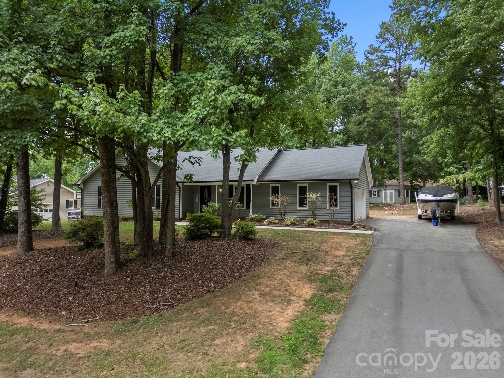 7795 Old Post Road Denver NC 28037