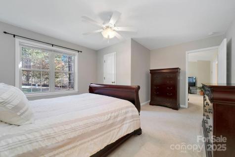 43 Redden Road Hendersonville NC 28739