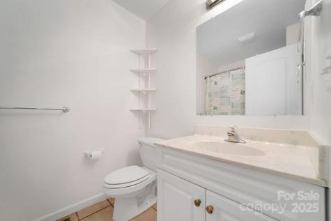 43 Redden Road Hendersonville NC 28739