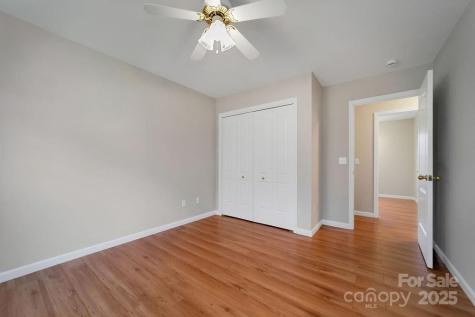 43 Redden Road Hendersonville NC 28739