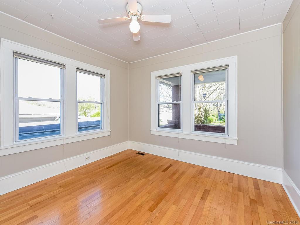61 Walton Street Asheville NC 28801