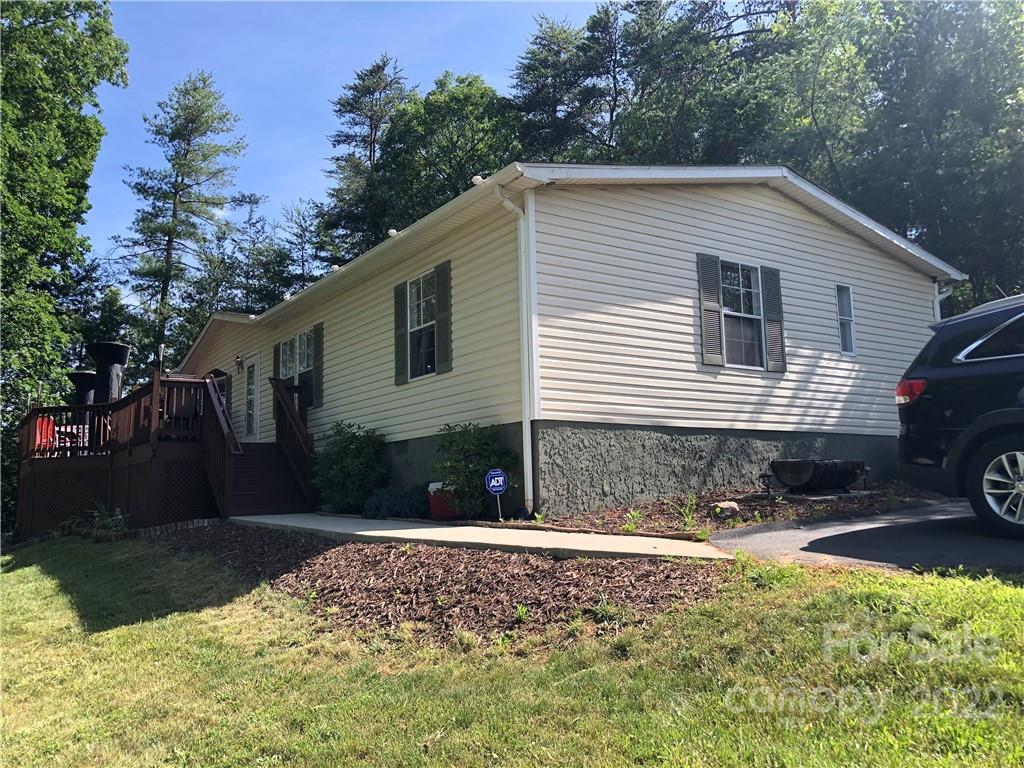 20 White Cedar Drive Weaverville NC 28787