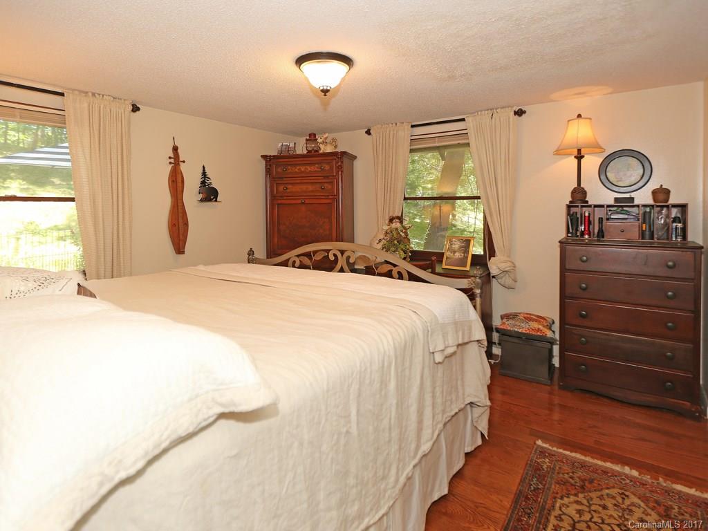 194 Sandsridge Way Waynesville NC 28785