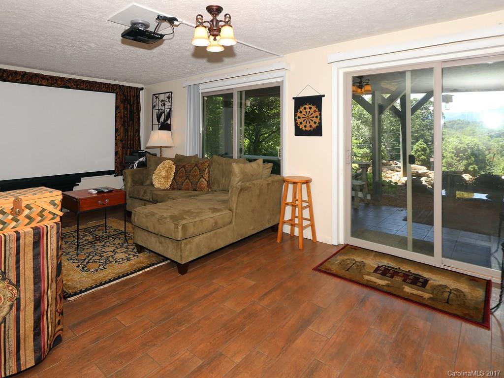 194 Sandsridge Way Waynesville NC 28785