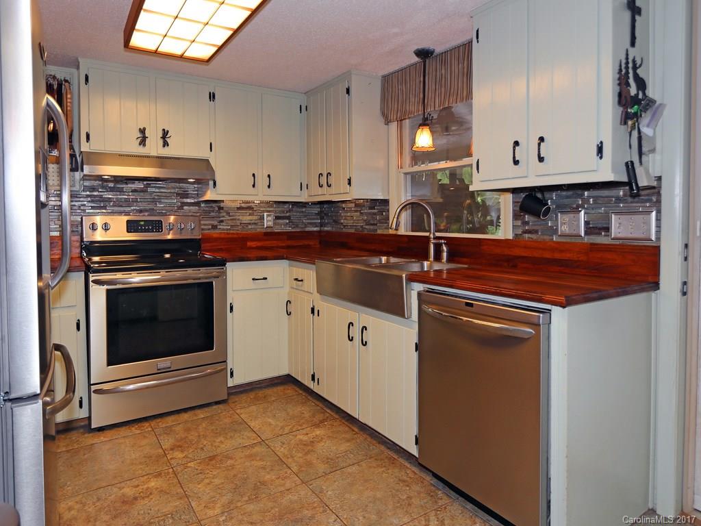 194 Sandsridge Way Waynesville NC 28785