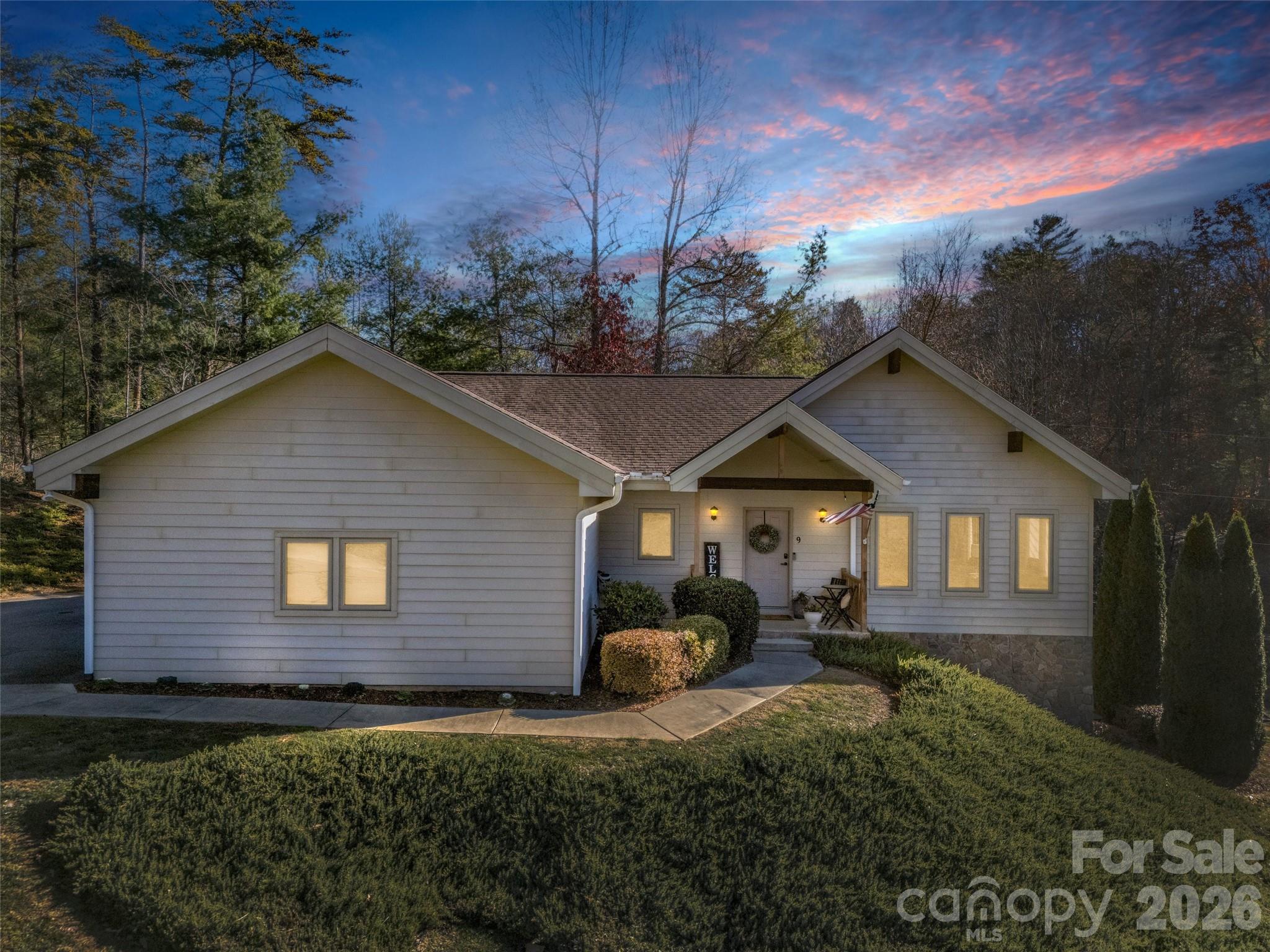 9 Fairway View Drive Weaverville NC 28787