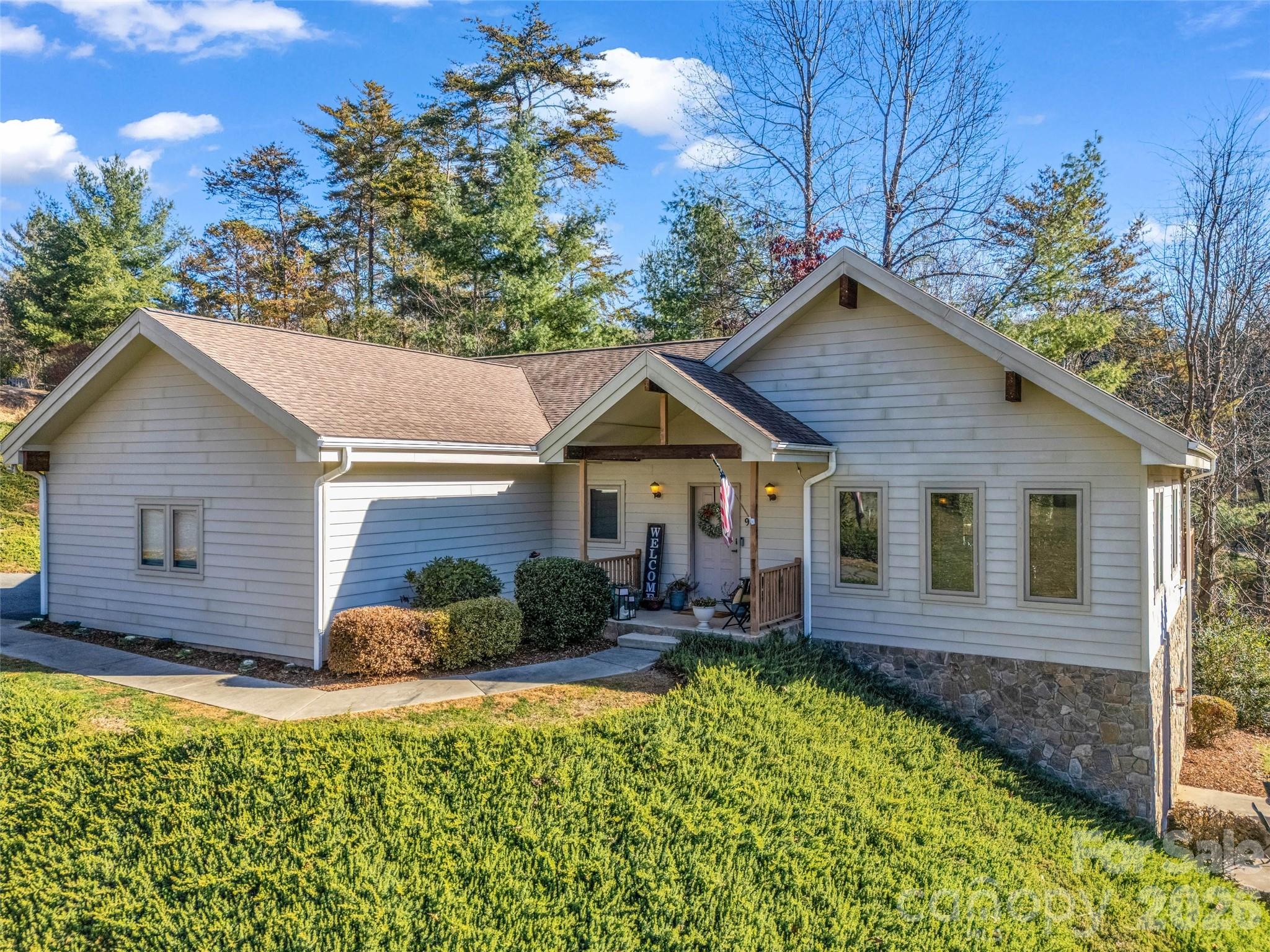 9 Fairway View Drive Weaverville NC 28787