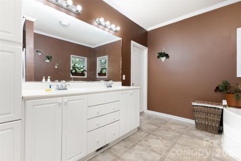1485 Adkin Drive Iron Station NC 28080