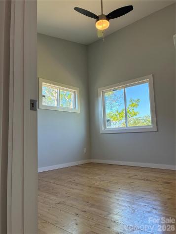 112 Lager Lane Asheville NC 28806