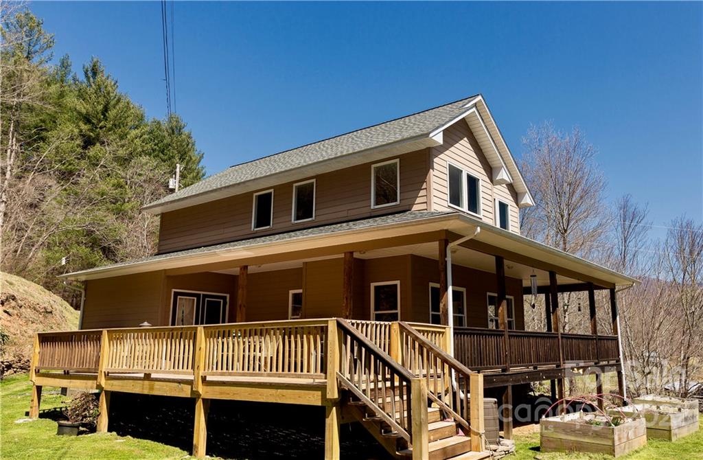 301 Tobacco Road Cullowhee NC 28723