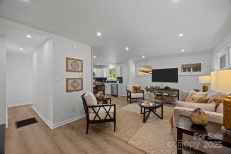 40 Arthur Road Asheville NC 28806