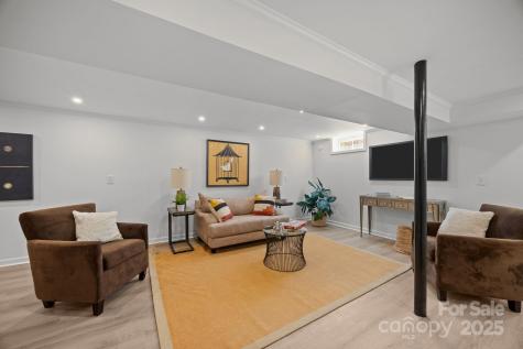 40 Arthur Road Asheville NC 28806