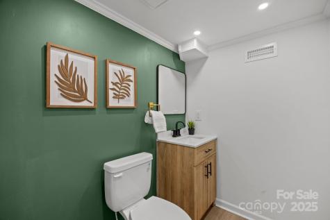 40 Arthur Road Asheville NC 28806