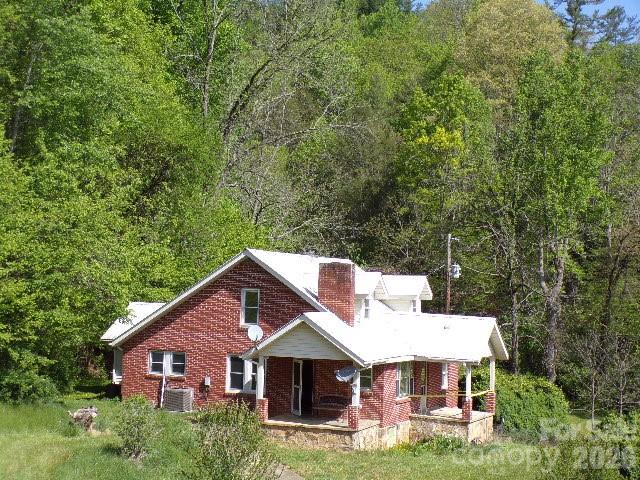145 Kirks Drive Hot Springs NC 28743