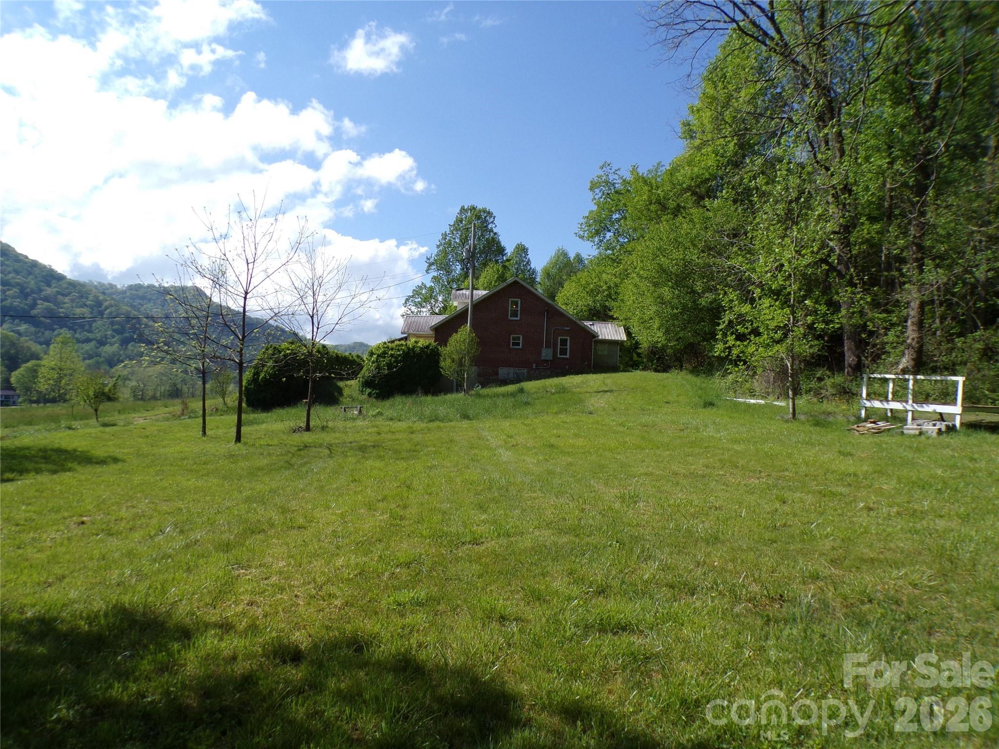 145 Kirks Drive Hot Springs NC 28743
