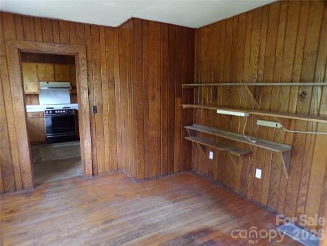 145 Kirks Drive Hot Springs NC 28743