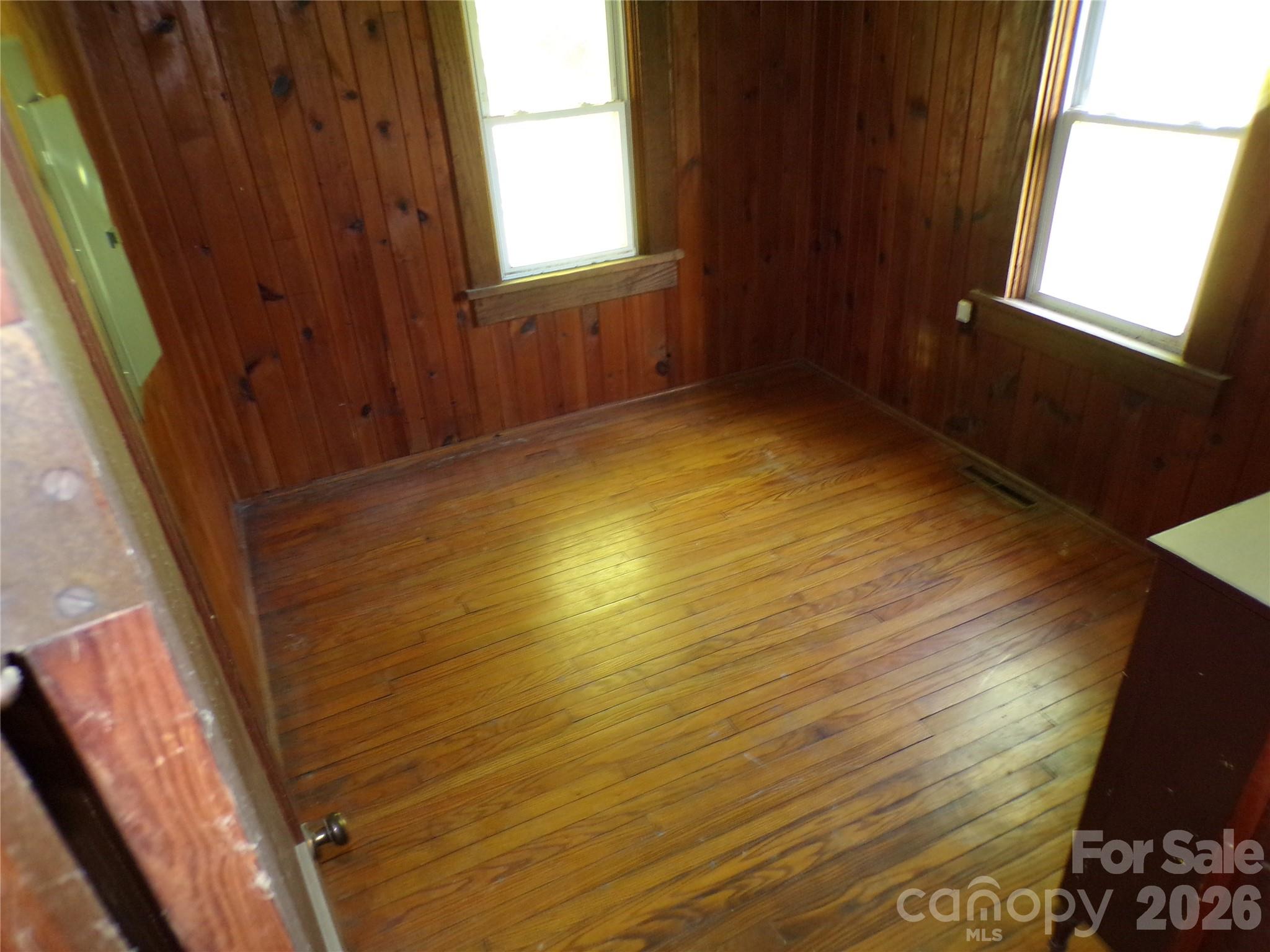 145 Kirks Drive Hot Springs NC 28743
