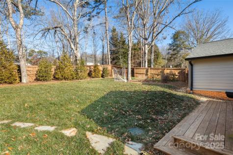 18 Oakwilde Drive Asheville NC 28803