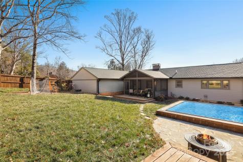 18 Oakwilde Drive Asheville NC 28803