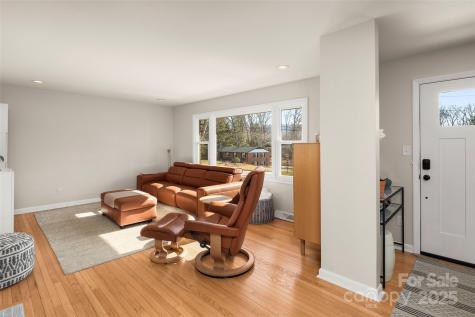 18 Oakwilde Drive Asheville NC 28803