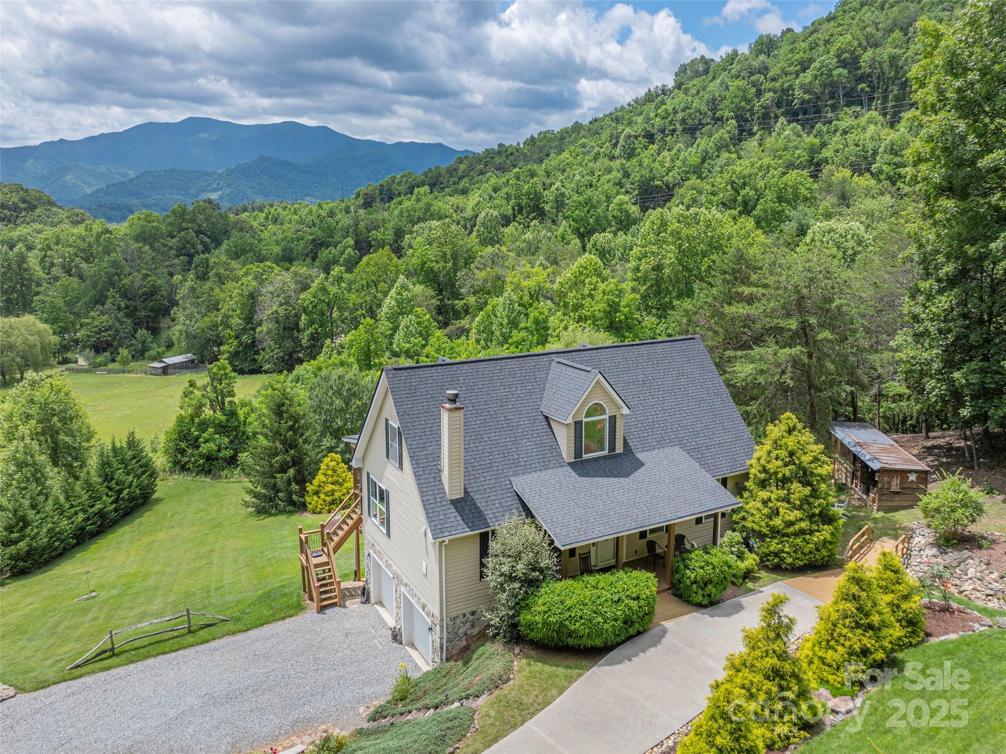 80 Feather Lane Waynesville NC 28786