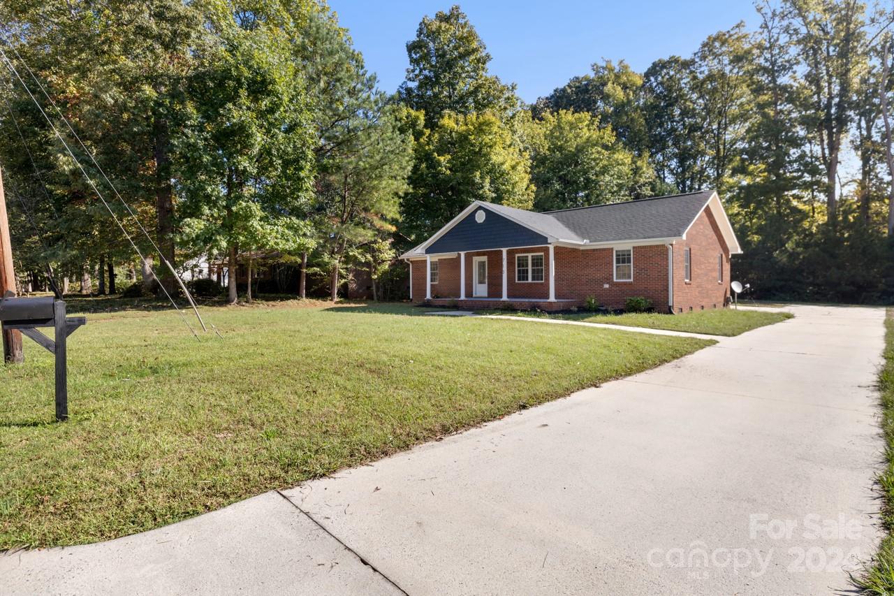 713 Archdale Drive Lexington NC 27292
