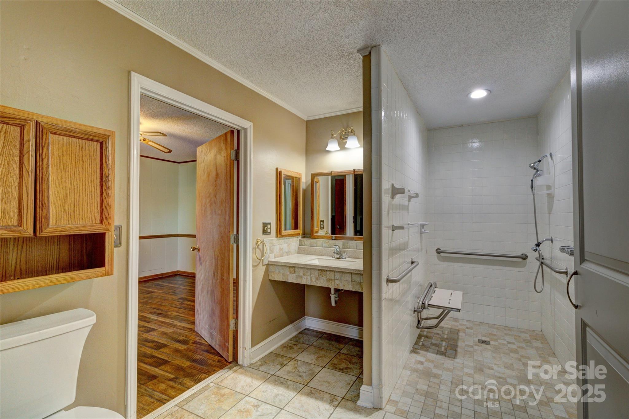 211 Roy Eaker Road Cherryville NC 28021