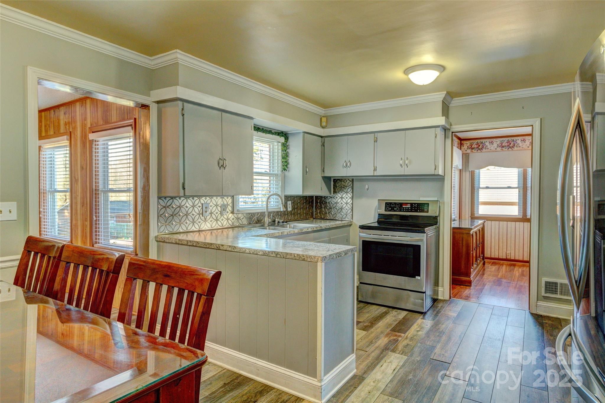 211 Roy Eaker Road Cherryville NC 28021