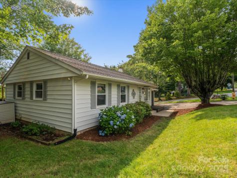 74 Hi Alta Avenue Asheville NC 28806