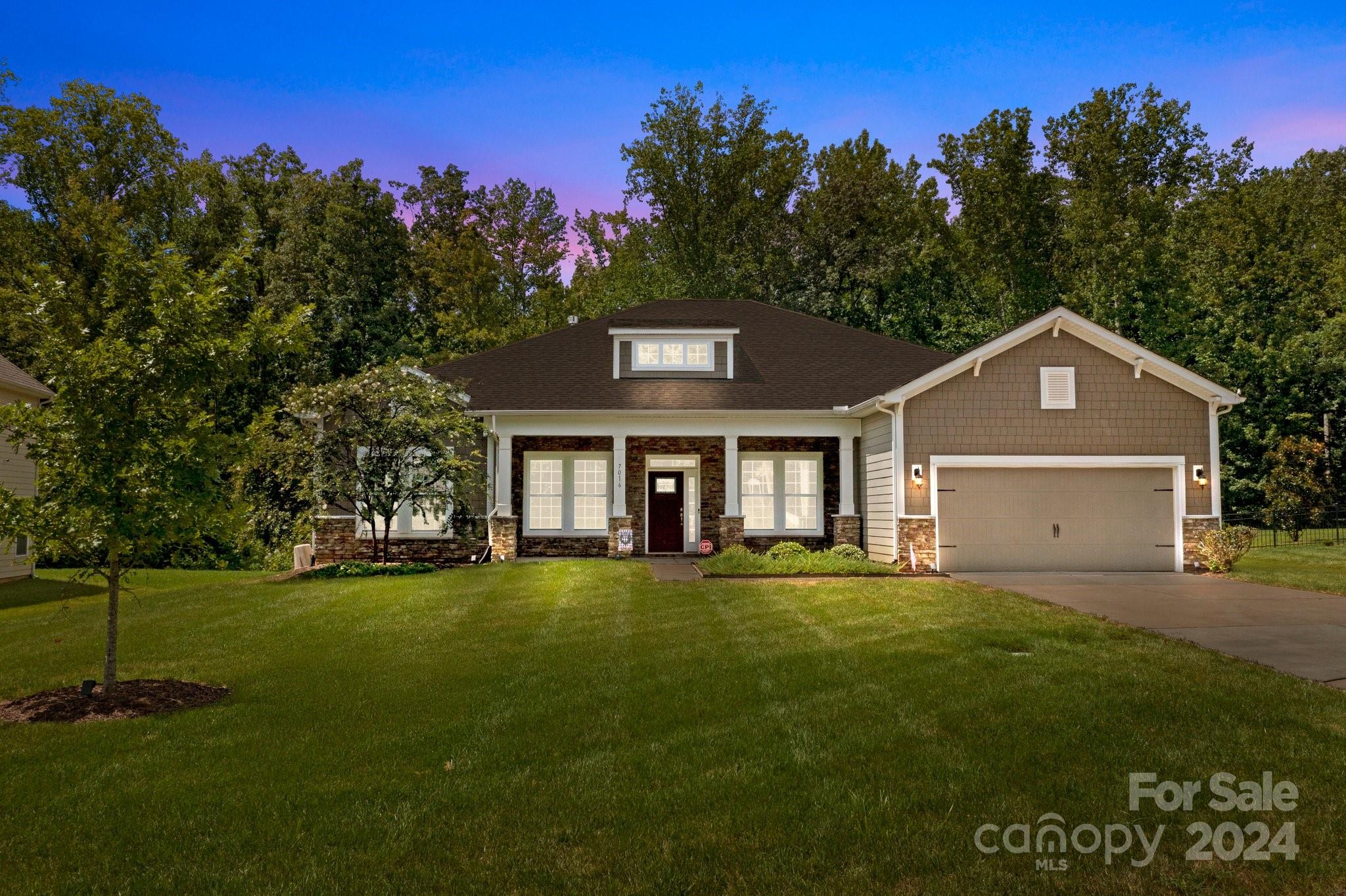 7016 Barnstone Court Denver NC 28037