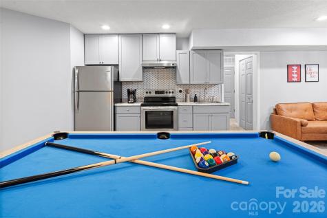 28 Grove Garden Avenue Candler NC 28715