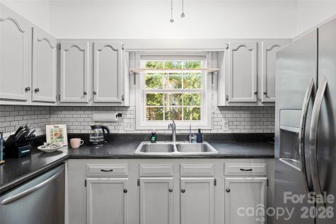 28 Grove Garden Avenue Candler NC 28715