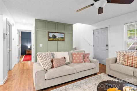 28 Grove Garden Avenue Candler NC 28715