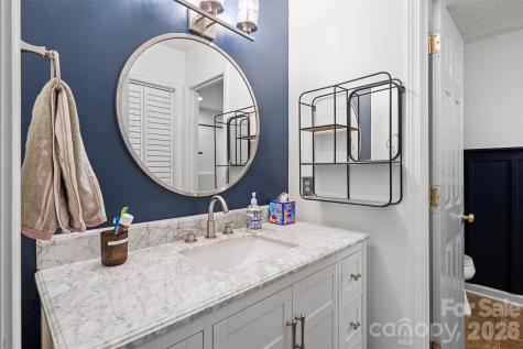 28 Grove Garden Avenue Candler NC 28715