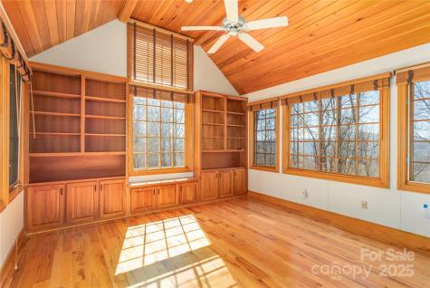 98 Flat Creek Road Fairview NC 28730