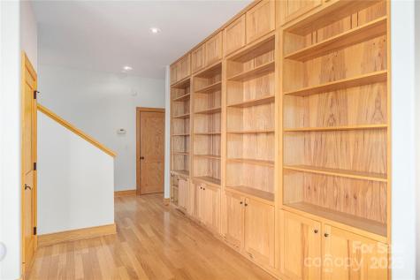 98 Flat Creek Road Fairview NC 28730