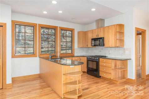 98 Flat Creek Road Fairview NC 28730