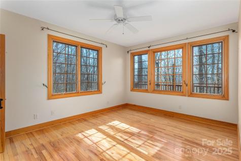 98 Flat Creek Road Fairview NC 28730