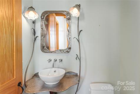 98 Flat Creek Road Fairview NC 28730