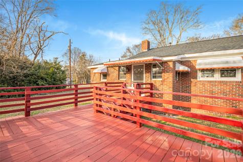 213 Jewel Street Chester SC 29706