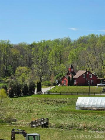 6 Walnut Valley Parkway Arden NC 28704
