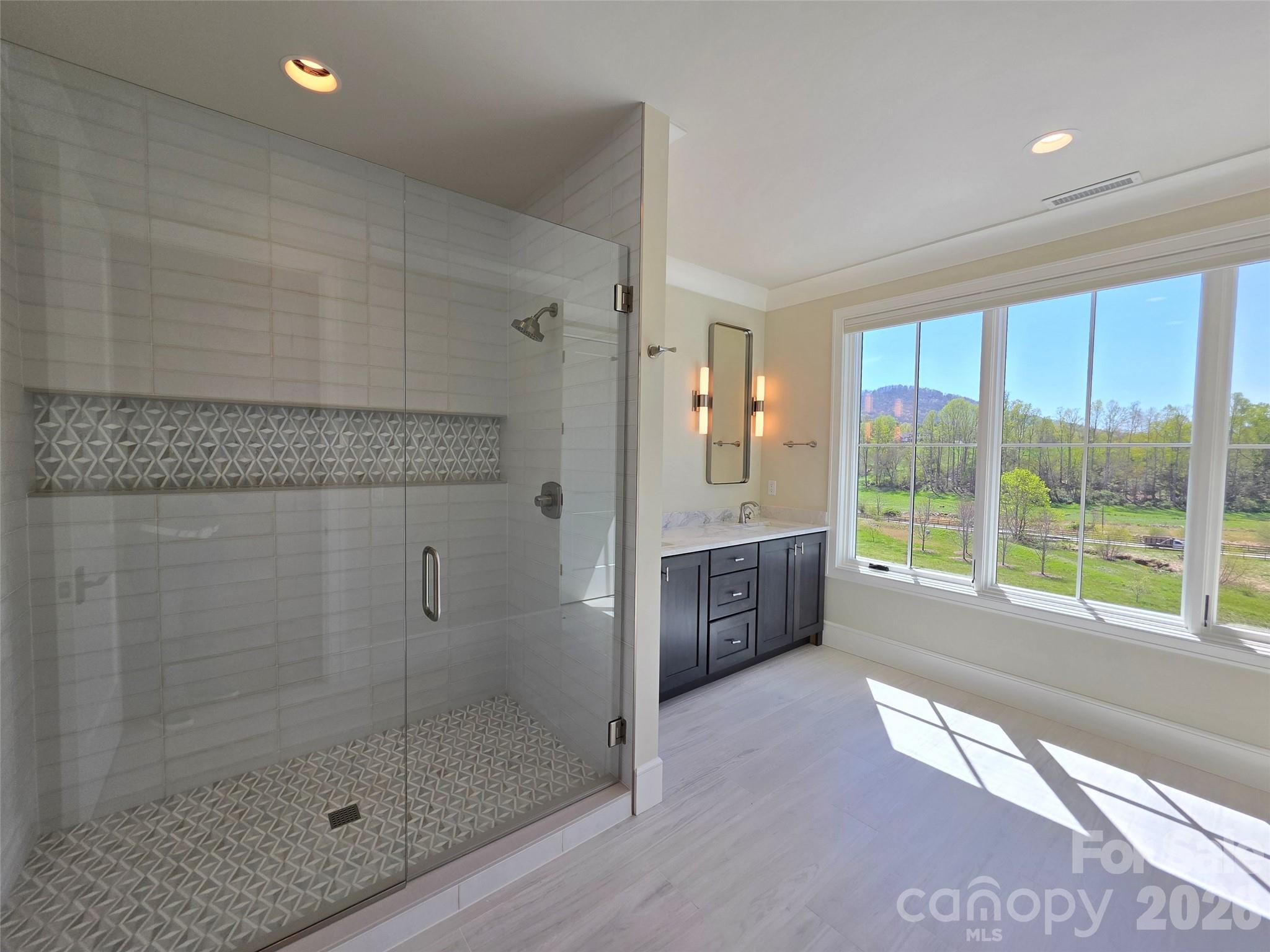 6 Walnut Valley Parkway Arden NC 28704